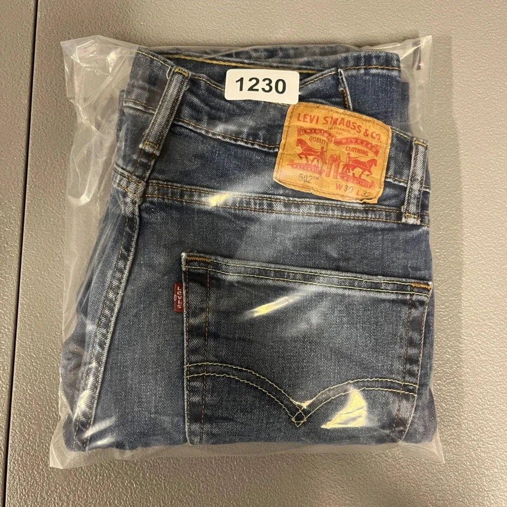 Levi's Jeans Mens 30x32 502 Taper Fit Blue Medium Wash Stretch Denim Pants